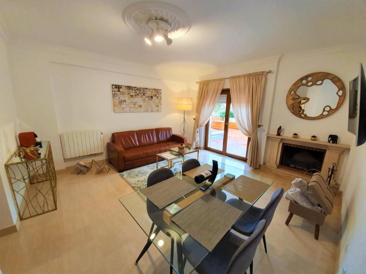 Charming Home In Sintra Village Екстериор снимка